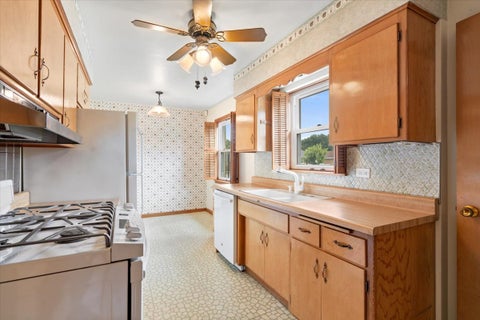 Tiny photo for 7101 W Devon Avenue, Chicago, IL 60631 (MLS # 12752609)