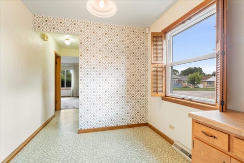Tiny photo for 7101 W Devon Avenue, Chicago, IL 60631 (MLS # 12752609)