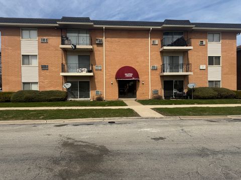 Photo of 1936 W Canal Street #2B, Blue Island, IL 60406 (MLS # 12605583)