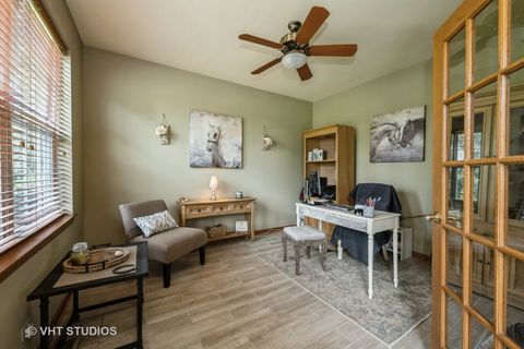 Tiny photo for 322 Parkstone Drive, Cary, IL 60013 (MLS # 12413020)