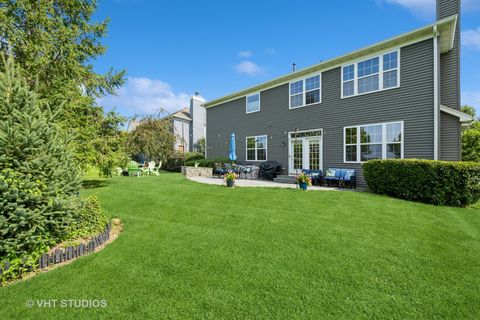 Tiny photo for 322 Parkstone Drive, Cary, IL 60013 (MLS # 12413020)