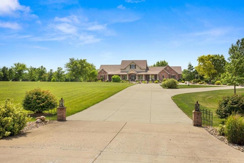 Tiny photo for 2988 N 400 East Road, McLean, IL 61754 (MLS # 12793486)