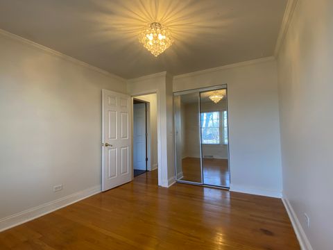 Tiny photo for 1106 S Robert Drive, Mount Prospect, IL 60056 (MLS # 12526100)