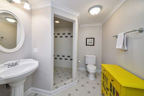 Tiny photo for 798 Highview Avenue, Glen Ellyn, IL 60137 (MLS # 12731369)