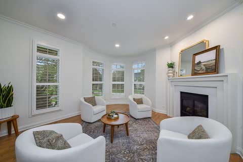 Tiny photo for 798 Highview Avenue, Glen Ellyn, IL 60137 (MLS # 12731369)