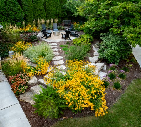 Tiny photo for 798 Highview Avenue, Glen Ellyn, IL 60137 (MLS # 12731369)
