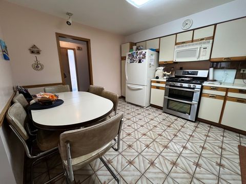 Tiny photo for 7810 Tripp Avenue, Skokie, IL 60076 (MLS # 12599213)