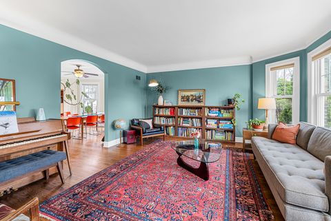Tiny photo for 6714 N Ionia Avenue, Chicago, IL 60646 (MLS # 12615995)