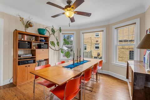 Tiny photo for 6714 N Ionia Avenue, Chicago, IL 60646 (MLS # 12615995)