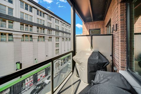 Tiny photo for 323 S Racine Avenue #5A, Chicago, IL 60607 (MLS # 12490374)