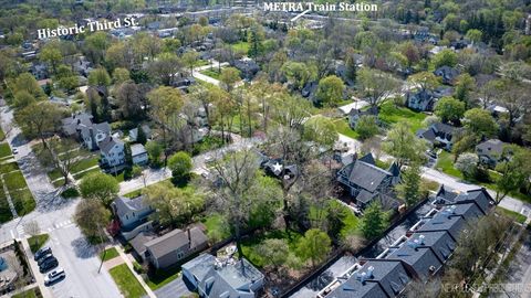 Tiny photo for 320 S 6th Street, Geneva, IL 60134 (MLS # 12625641)