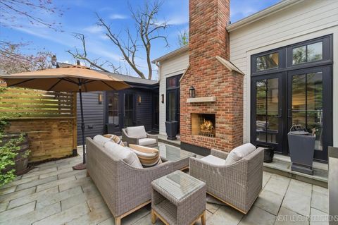 Tiny photo for 320 S 6th Street, Geneva, IL 60134 (MLS # 12625641)