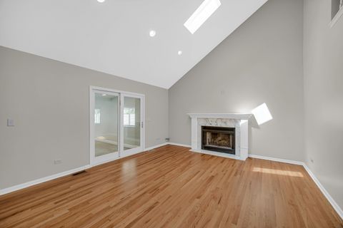 Tiny photo for 207 N Canyon Drive, Bolingbrook, IL 60490 (MLS # 12457315)