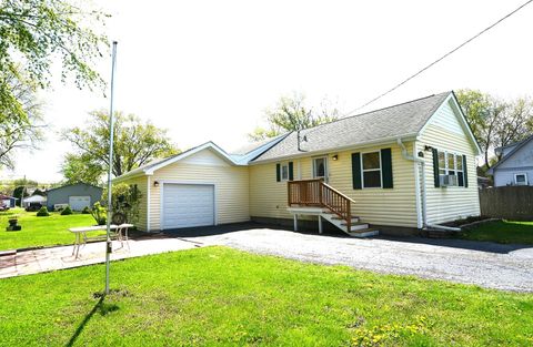 2816 STILLING Boulevard McHenry IL 60050