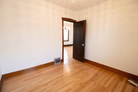 Tiny photo for 6840 30th Street, Berwyn, IL 60402 (MLS # 12615203)