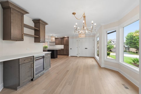 Tiny photo for 10513 Golf Road, Orland Park, IL 60462 (MLS # 12639789)