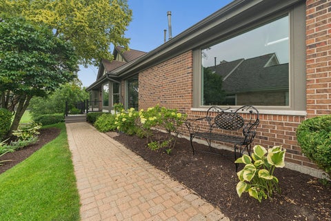 Tiny photo for 10513 Golf Road, Orland Park, IL 60462 (MLS # 12639789)