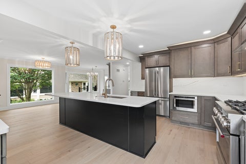 Tiny photo for 10513 Golf Road, Orland Park, IL 60462 (MLS # 12639789)