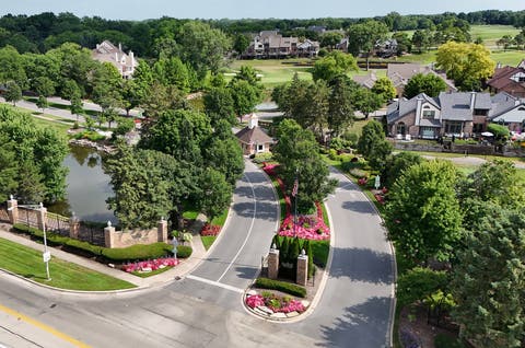 Tiny photo for 10513 Golf Road, Orland Park, IL 60462 (MLS # 12639789)