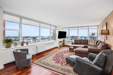 Tiny photo for 4250 N MARINE Drive #922, Chicago, IL 60613 (MLS # 12565516)