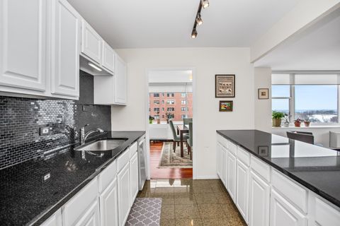 Tiny photo for 4250 N MARINE Drive #922, Chicago, IL 60613 (MLS # 12565516)