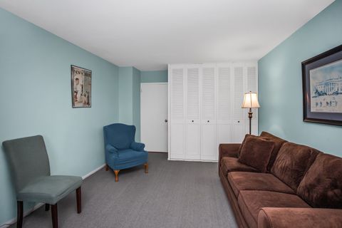 Tiny photo for 4250 N MARINE Drive #922, Chicago, IL 60613 (MLS # 12565516)