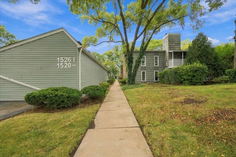 Photo of Wheaton, IL 60189 (MLS # 12763442)