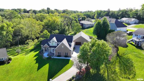 Tiny photo for 539 34TH Avenue N, Clinton, IA 52732 (MLS # QC4259227)