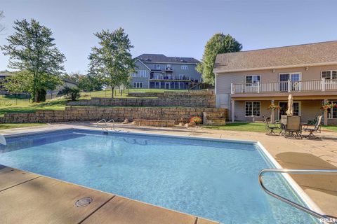 Tiny photo for 539 34TH Avenue N, Clinton, IA 52732 (MLS # QC4259227)