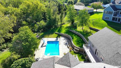 Tiny photo for 539 34TH Avenue N, Clinton, IA 52732 (MLS # QC4259227)