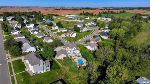 Tiny photo for 539 34TH Avenue N, Clinton, IA 52732 (MLS # QC4259227)