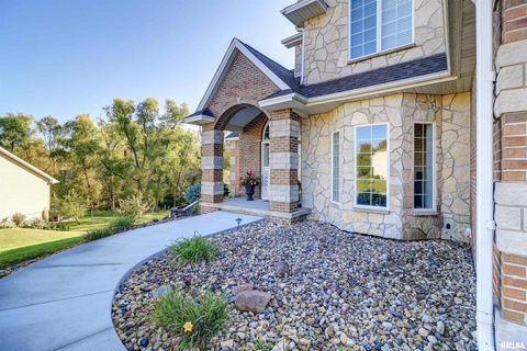 Tiny photo for 539 34TH Avenue N, Clinton, IA 52732 (MLS # QC4259227)