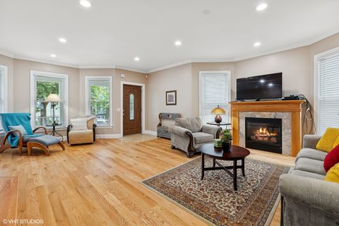 Tiny photo for 1513 W Highland Avenue, Chicago, IL 60660 (MLS # 12426294)