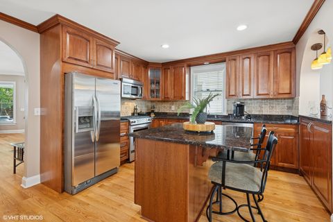 Tiny photo for 1513 W Highland Avenue, Chicago, IL 60660 (MLS # 12426294)