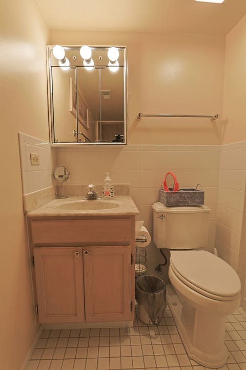 Tiny photo for 9510 S KOLMAR Avenue #212, Oak Lawn, IL 60453 (MLS # 12726921)