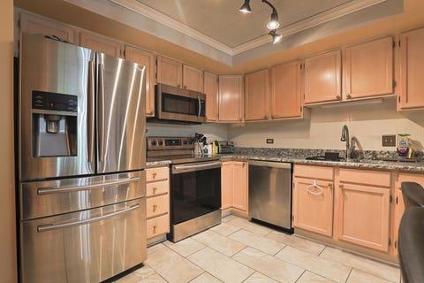 Tiny photo for 9510 S KOLMAR Avenue #212, Oak Lawn, IL 60453 (MLS # 12726921)