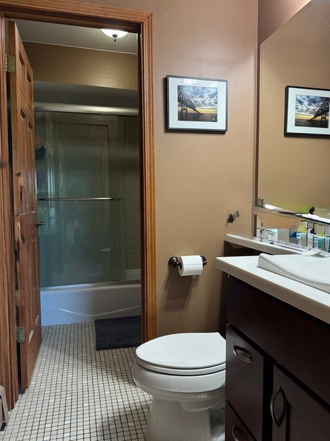 Tiny photo for 5 Cedar Court #18, Vernon Hills, IL 60061 (MLS # 12654458)