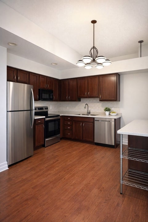 Tiny photo for 5 Cedar Court #18, Vernon Hills, IL 60061 (MLS # 12654458)