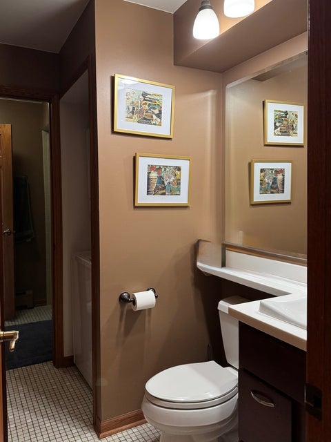 Tiny photo for 5 Cedar Court #18, Vernon Hills, IL 60061 (MLS # 12654458)
