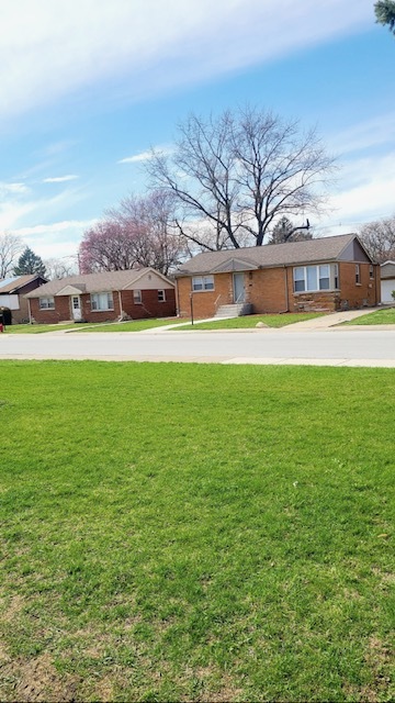 15562 Gouwens Lane