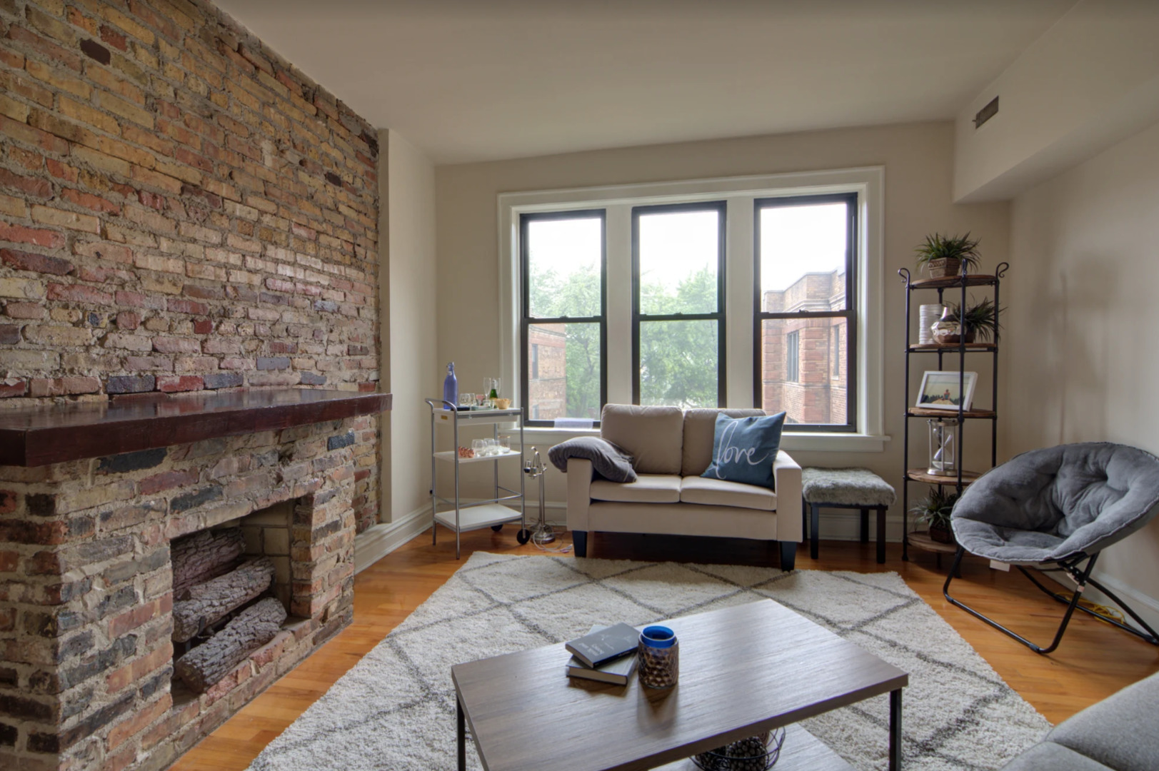 3507 N Racine Avenue 3E