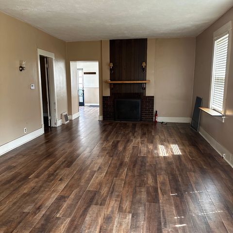 Tiny photo for 408 Marcy Street, Ottawa, IL 61350 (MLS # 12610071)