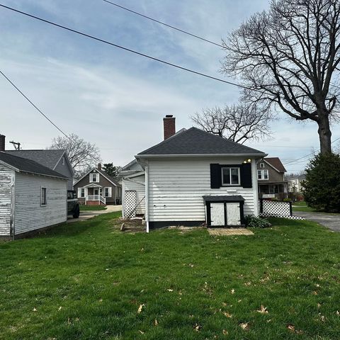Tiny photo for 408 Marcy Street, Ottawa, IL 61350 (MLS # 12610071)