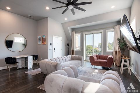 Tiny photo for 3914 S King Drive #3S, Chicago, IL 60653 (MLS # 12472818)