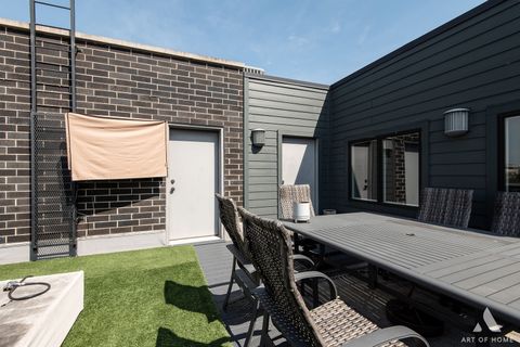 Tiny photo for 3914 S King Drive #3S, Chicago, IL 60653 (MLS # 12472818)
