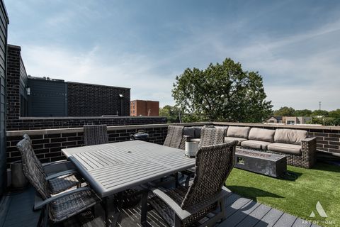 Tiny photo for 3914 S King Drive #3S, Chicago, IL 60653 (MLS # 12472818)