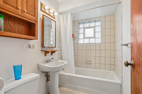 Tiny photo for 18805 Springfield Avenue, Flossmoor, IL 60422 (MLS # 12762409)