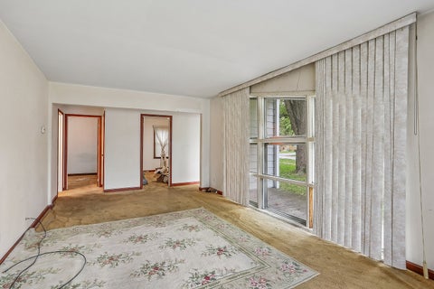 Tiny photo for 18805 Springfield Avenue, Flossmoor, IL 60422 (MLS # 12762409)
