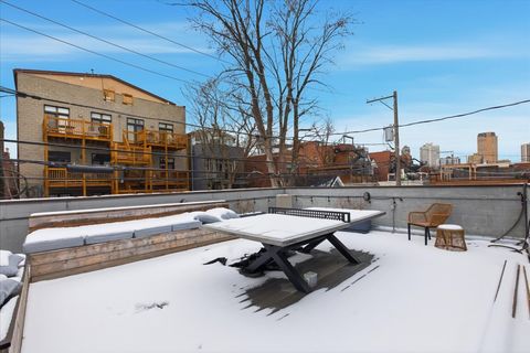 Tiny photo for 850 W Lill Avenue #1, Chicago, IL 60614 (MLS # 12549046)