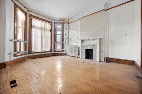 Tiny photo for 3143 S Giles Avenue, Chicago, IL 60616 (MLS # 12591764)